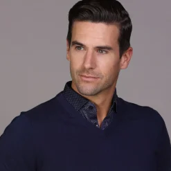 Luxury Touch Cotton and Cashmere V-Neck Sweater-Collars & Co Best