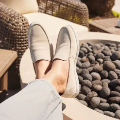 Rio Slip-On Loafers in Suede-Collars & Co Outlet