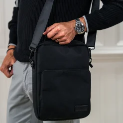 Soho Messenger Bag-Collars & Co Best