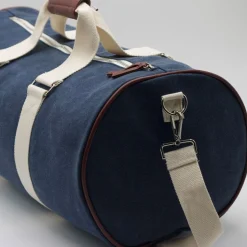 The Wayfarer Canvas Gym Bag (19 x 10 x 10)-Collars & Co Clearance